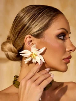 Earrings*Mew Mews Fashion Bexiron Rhinestone Flower Earrings