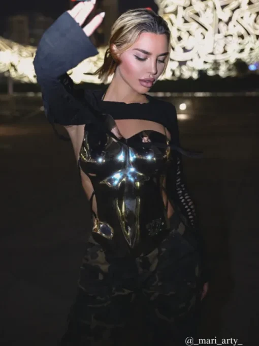 Armor Tops*Mew Mews Fashion O/S Frieda Body Shape Armor Top In Bright Silver