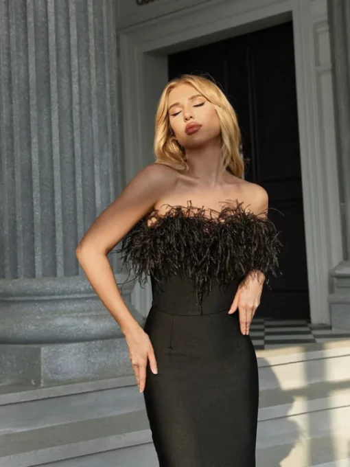 Dresses*Bandage Mina Strapless Feather Trimmed Dress