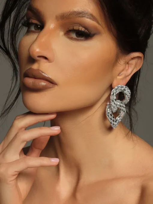 Earrings*Mew Mews Fashion Tyora Circle Crystal Earrings